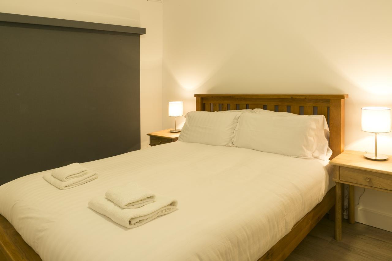 Apartment Stylish One Bed Apartment With Private Garden
