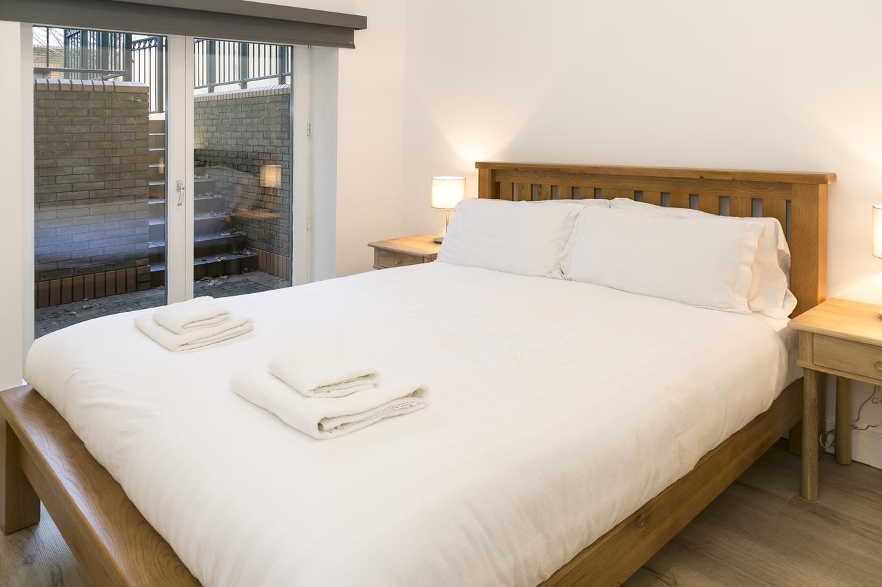Stylish One Bed Apartment With Private Garden Apartment Dublin